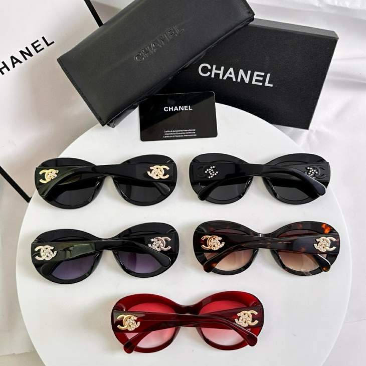 Picture of Chanel Sunglasses _SKUfw77817334fw